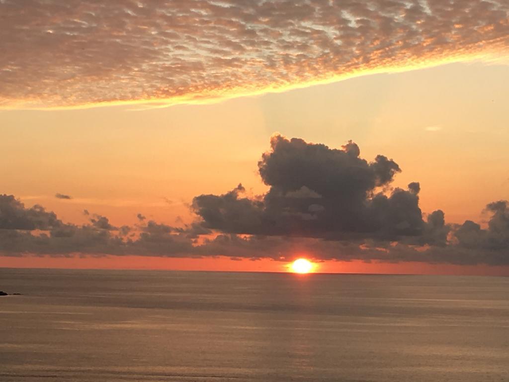 Appartement Sunset View Self Catering à Anse Boileau Extérieur photo